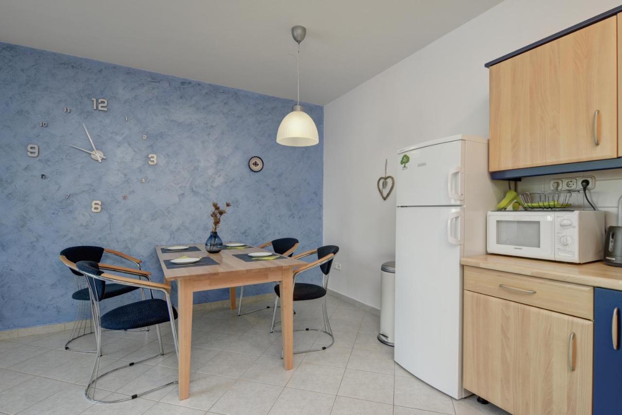 Bella Golden Beach Siofok Exterior photo